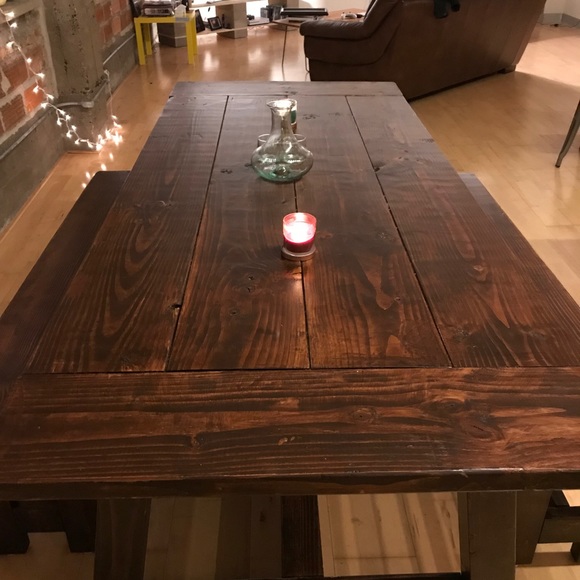 Midwest Harvest Table and Benches - Picture 4 of 4